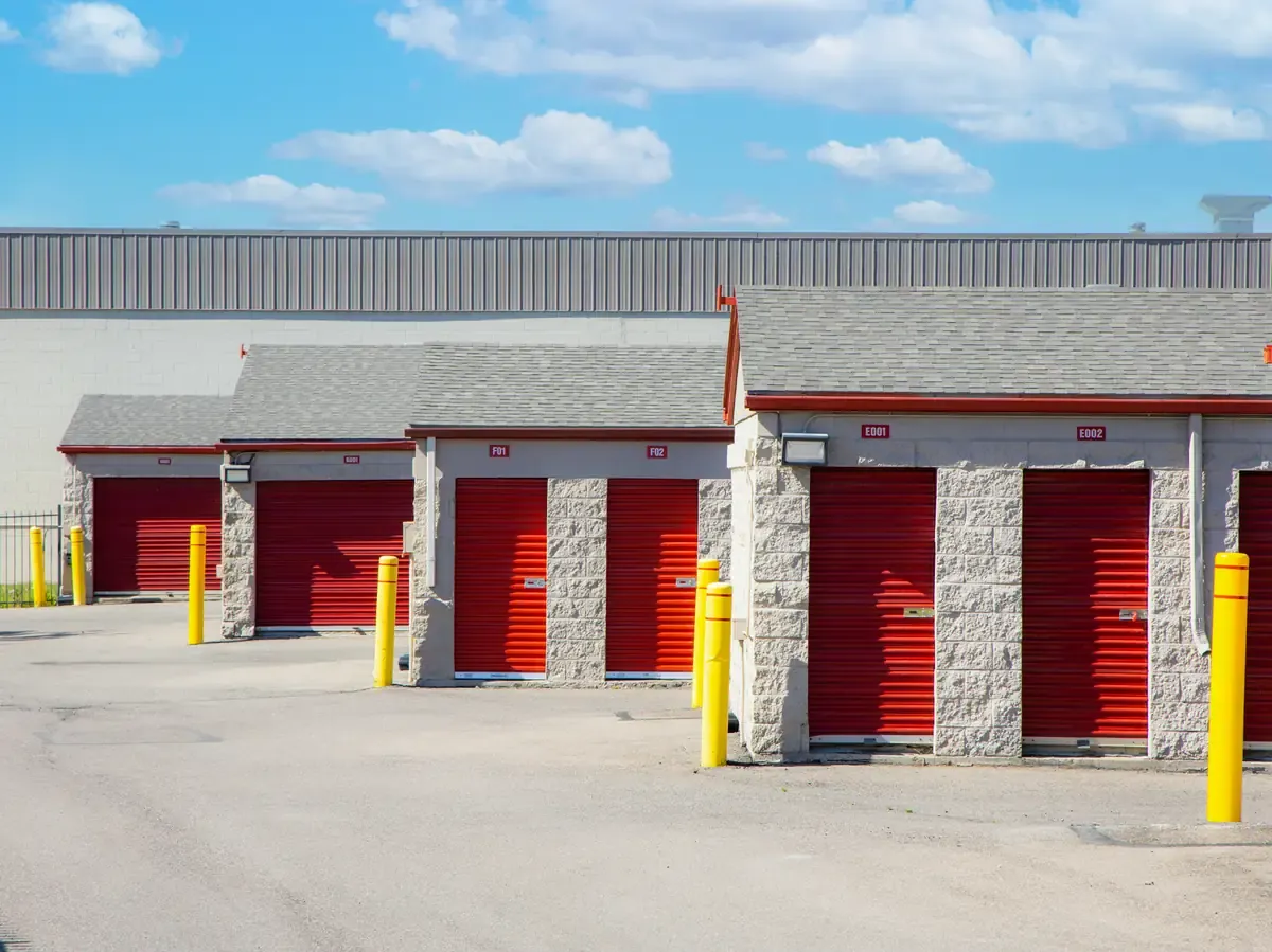 Exterior Drive Up Units 